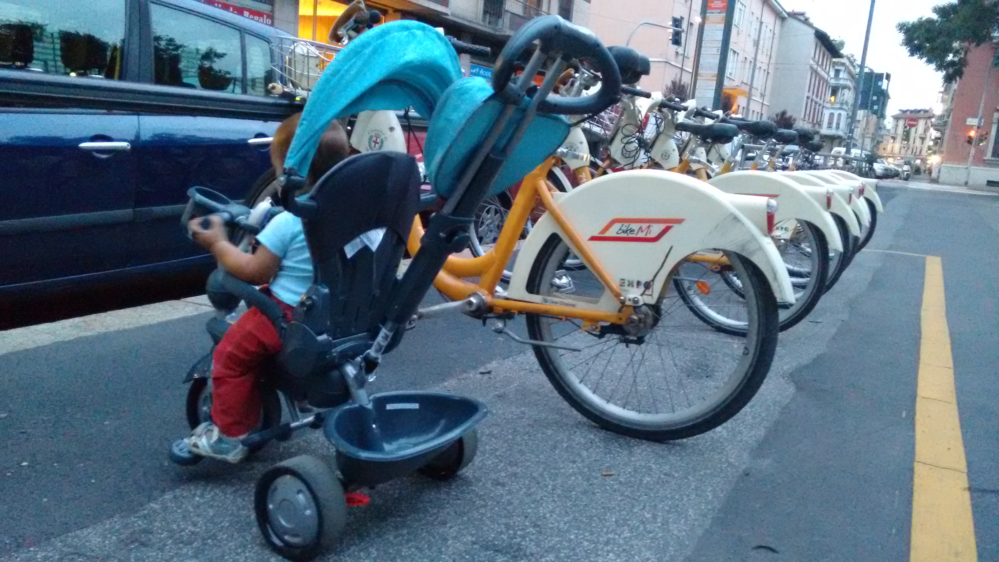 SmarTrike Explorer parcheggio